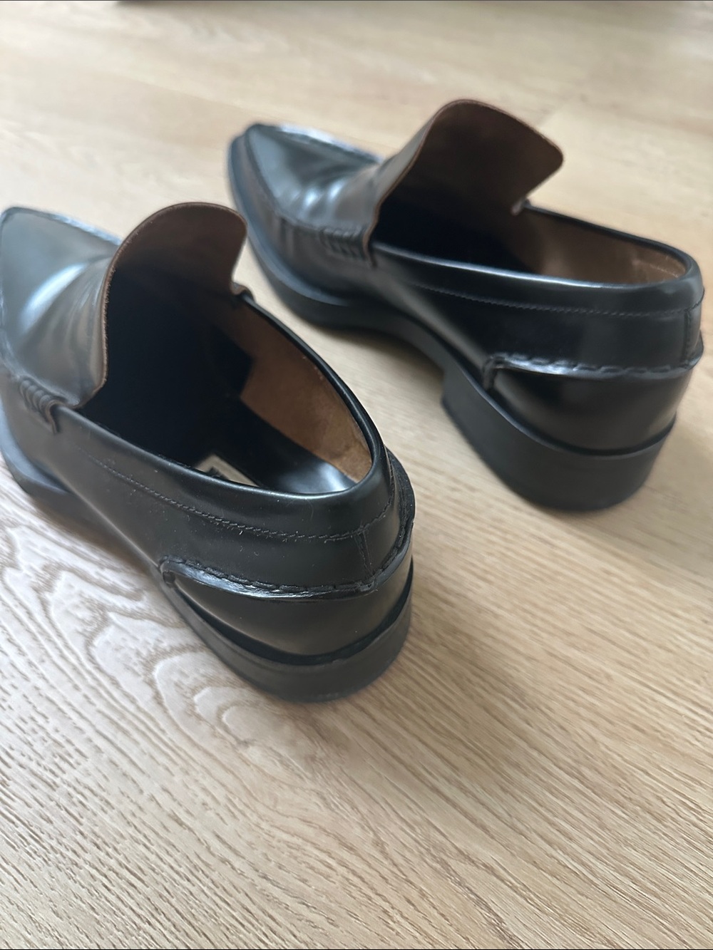 Jil Sander Black Pointed Leather Loafers - Picture 2 of 5